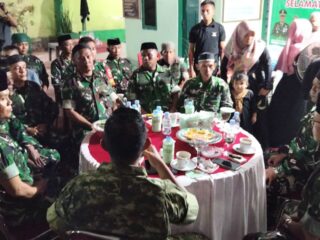 Dandim 1420/Sidrap Safari Ramadan di Maritengngae, Buka Puasa Bareng Warga